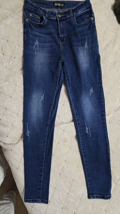 Продам джинси зі стрейчем