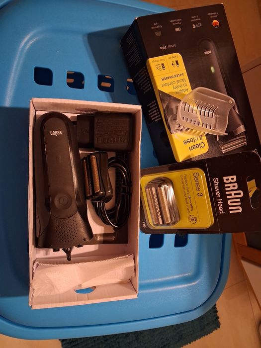 Braun Serie 3 - Semi novo - pente novo
