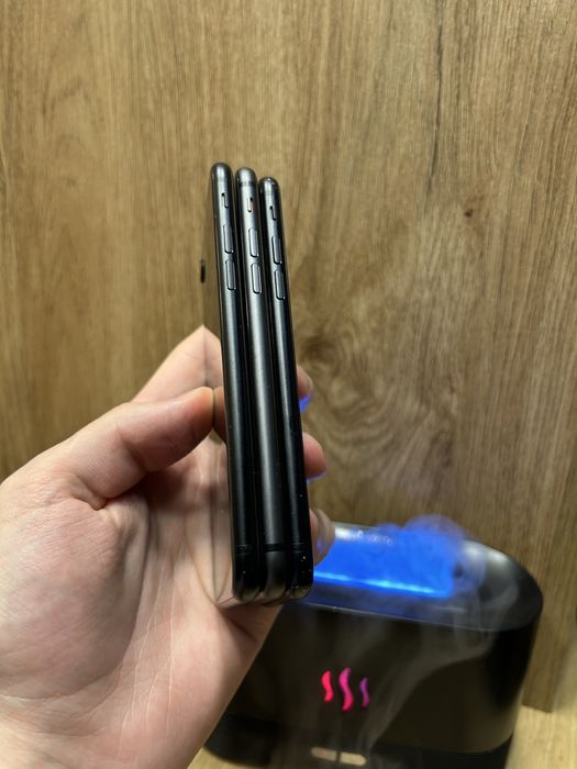 Продається iPhone SE 2020 64/128/256Gb. Black/White/Red