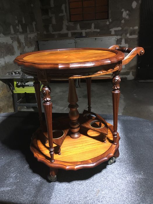 Reparação e restauro de mobiliario