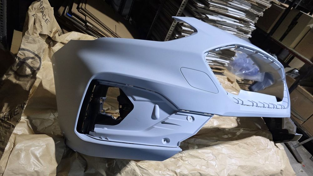 福来出品 Zderzak przód przedni ford Focus active st 21- nowy oryginał