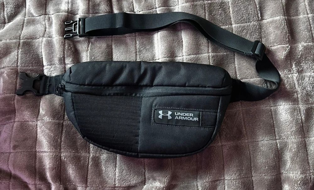 Bolsa mochila cintura under armour