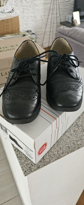 Skórzane półbuty, pikolaki 35