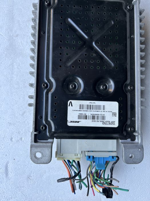 Infiniti G35 підсилювач музикальної системи