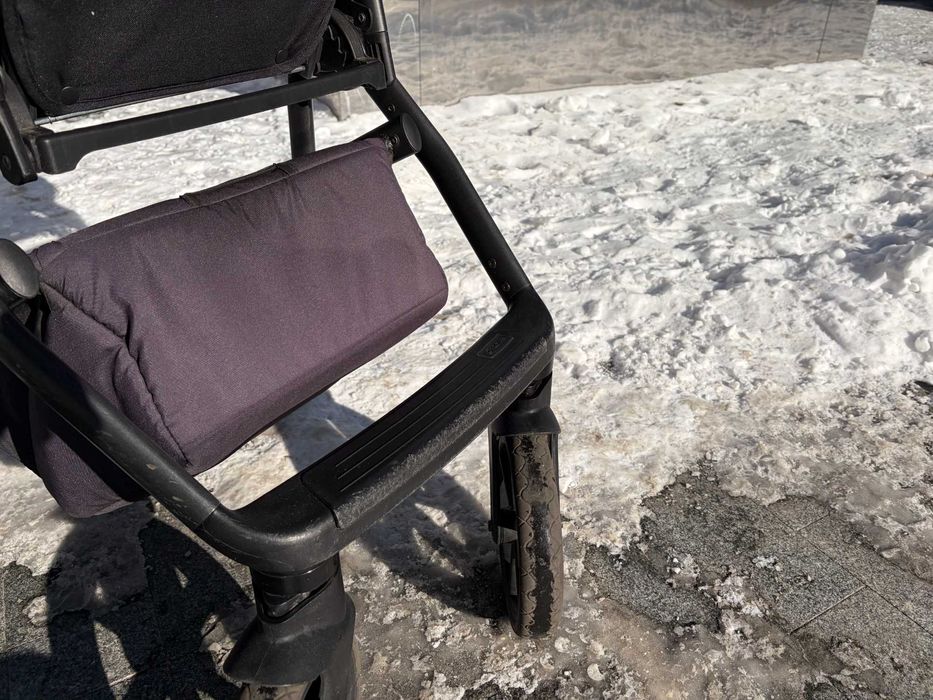 Універсальний дитячий візочок 2 в 1 Roan Bass Next, червоний