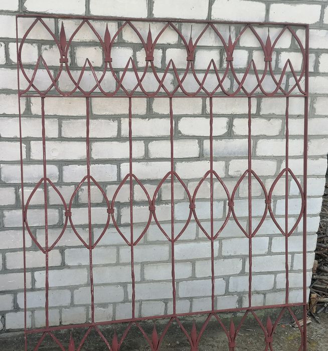 Продам  решётки на окна б/у