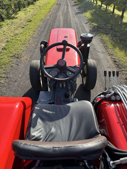 Ursus C330M sadowniczy wąski