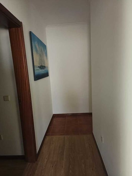 Alugo Apartamento T2 com garagem