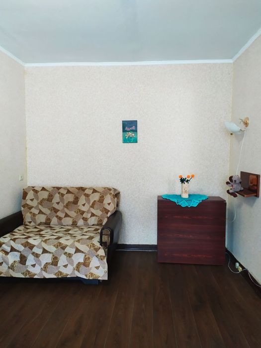 Здам подобово, погодинно однокімнатну квартиру.