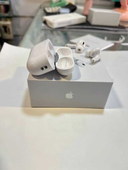 Apple AirPods Pro (2ª Geração) – 100% Funcional.