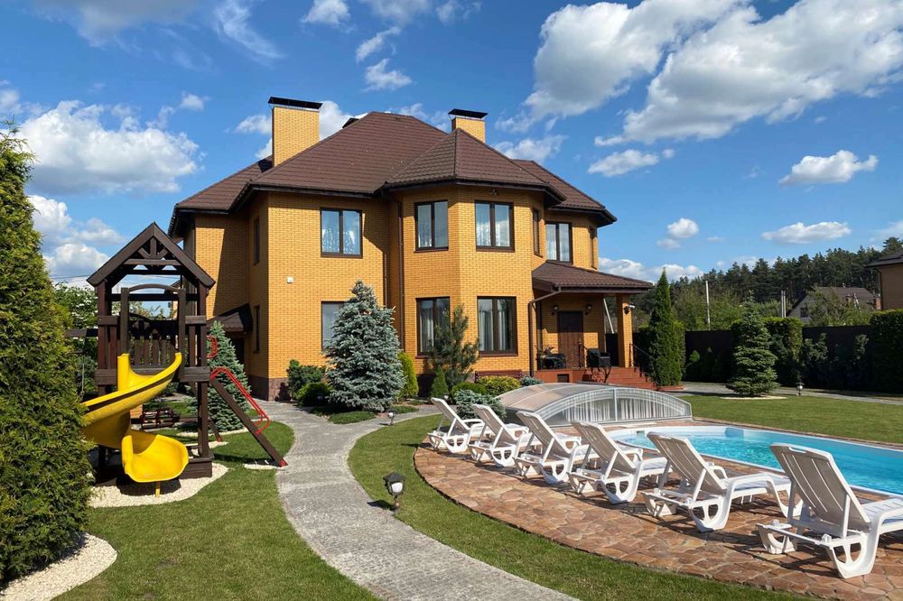 Аренда дома посуточно с Бассейном и бильярдом