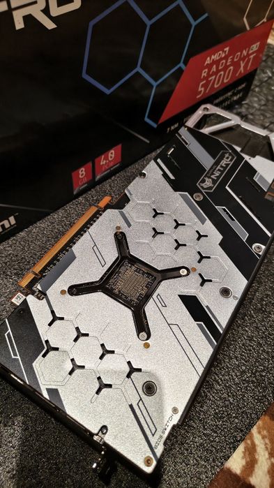 Відеокарта Sapphire RX 5700 XT 8GB Nitro+