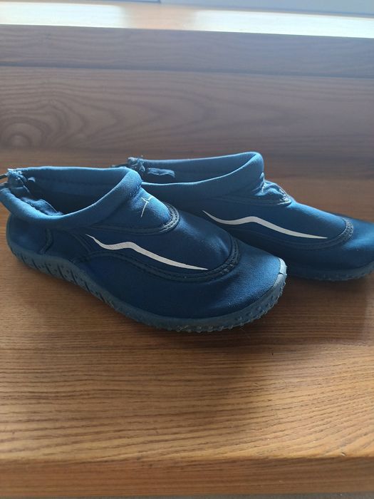 Buty do wody 31 granatowe. Jak nowe