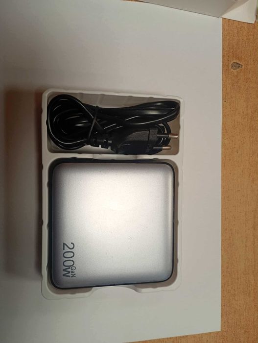 Adapter, ładowarka GAN 200W NOWY! Komis Krosno Betleja
