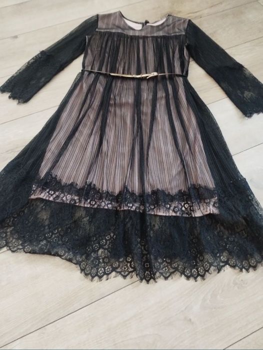 Плаття ,сукня жіноча