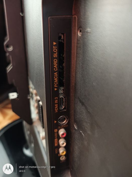 TV Telewizor LG 32 cale w dobrym stanie.  Transport.  Model: 32LG5700