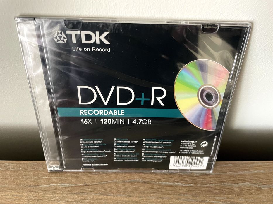 DVD+R e CD-R virgens, Jewel cases, Slim cases
