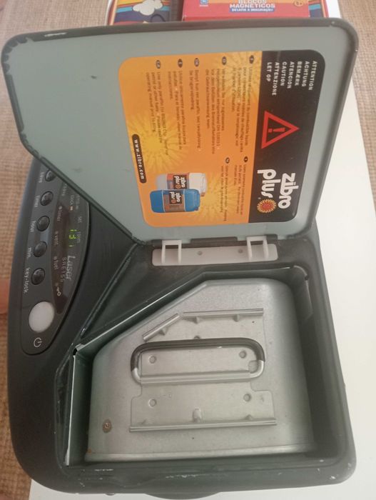 Aquecedor a parafina ZIBRO Kamin laser SRE155