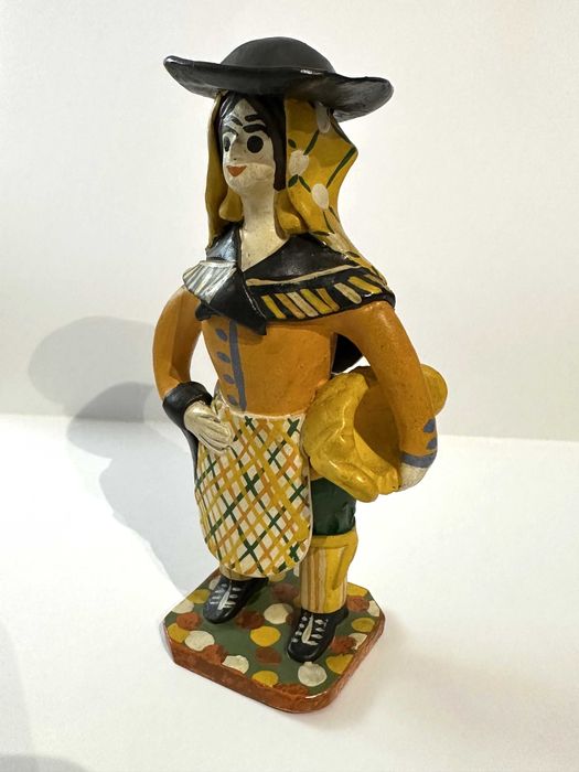 Boneco figurado de Estremoz (Camponesa)