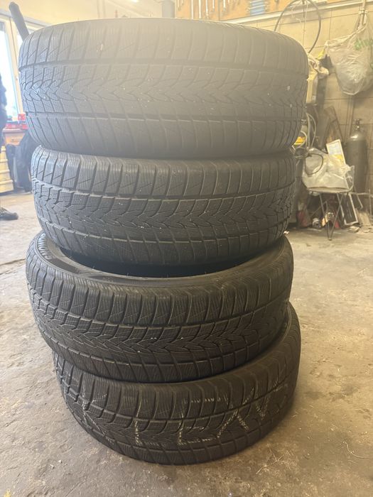 2x opony Imperial snowdragon 235/50/R20  7.3 mm  22rok