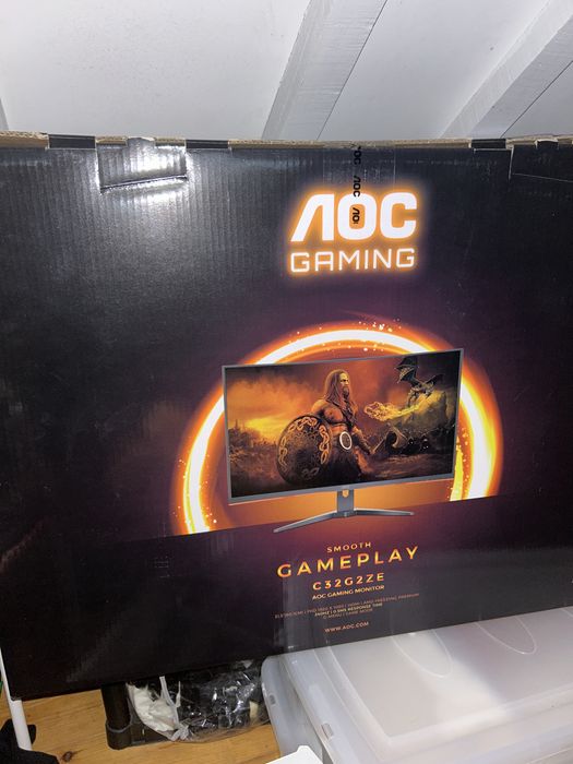 Monitor gaming C32G2ZE AOC