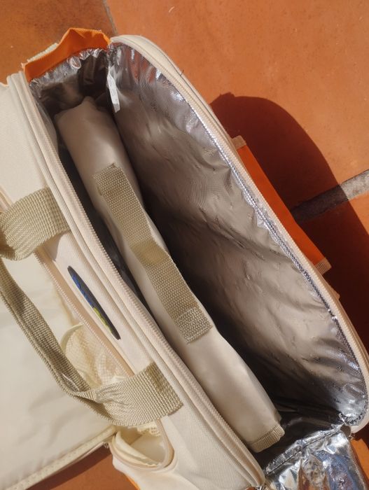 Mala Maternidade Térmica e Troca Fraldas