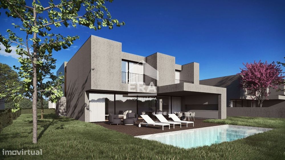 Lote com 693m2 em Fornelos - Fafe