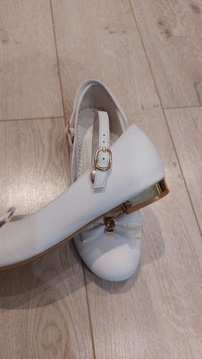 Buty komunia 37 białe