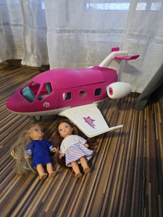 Zabawki dla dziewczynki lalki szafa itp