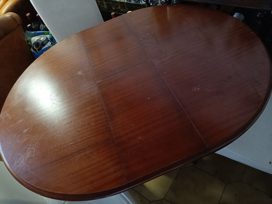 Mesa extensível em madeira