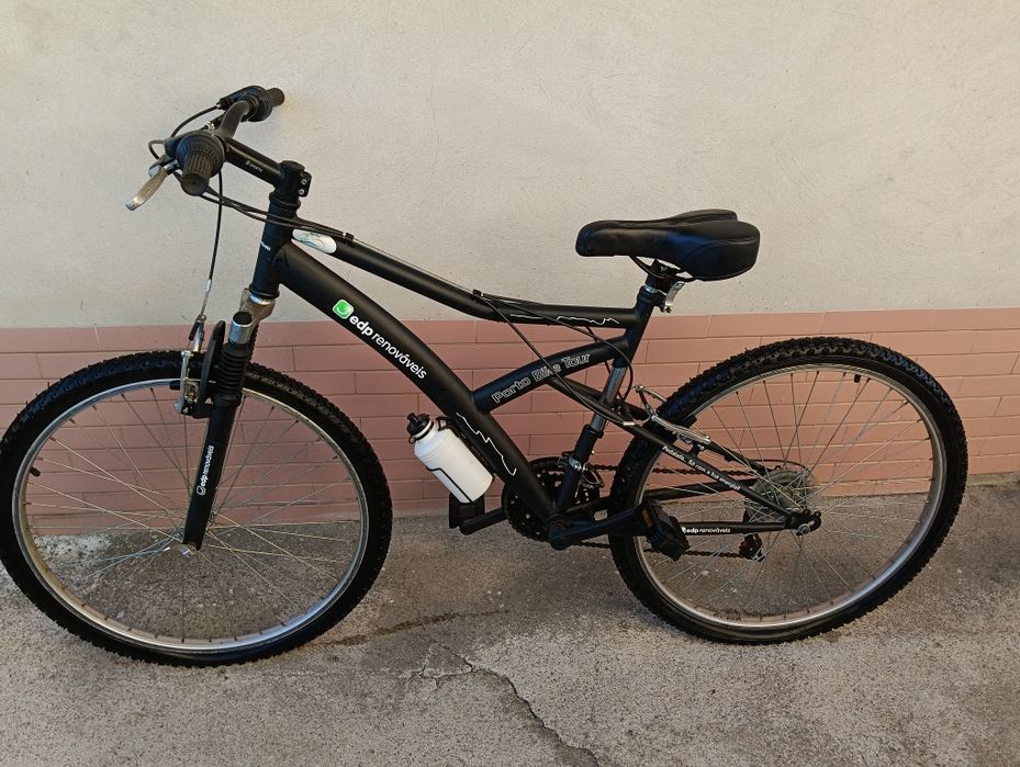 Bicicleta com 100kms de uso