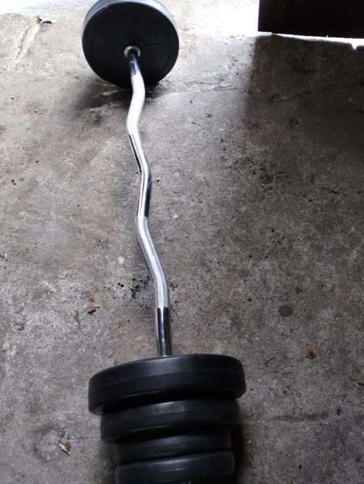 Sztanga gryf łamany plus 20 kg obciazenia