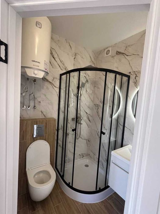 Новий будинок, ремонт 2025р, кондиціонер, тепла підлога, паркомісце.