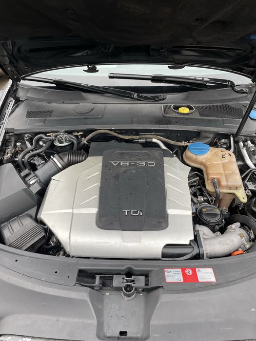 Ауді а6 с6 3л дизель квадро!