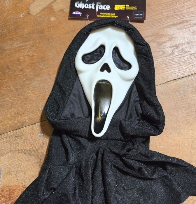 Krzyk maska halloweenowa