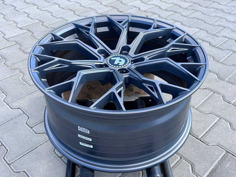 Felgi Seventy9 SCF-H 19" 8,5J ET30 5x112 Titan Black