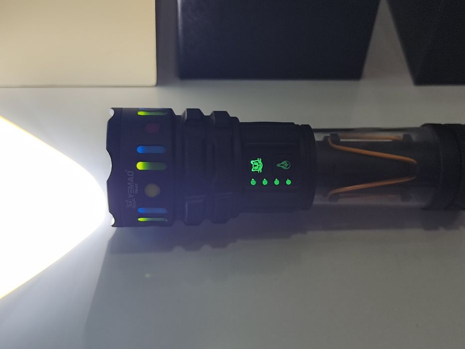 Lanterna de Mão Led Laser 30w 20000lm