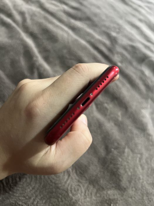 Продам iphone 11