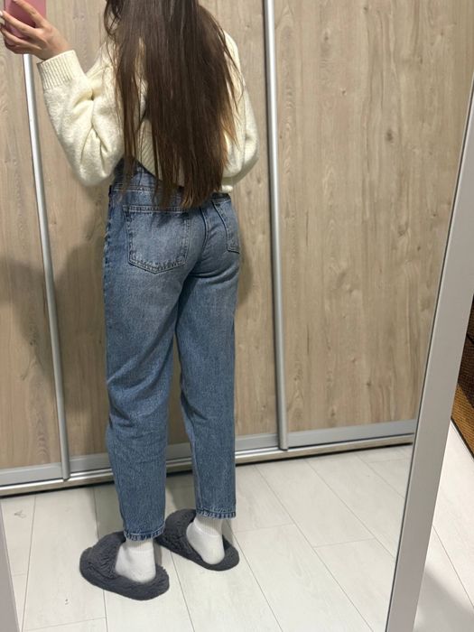 Джинси моми на низький зріст