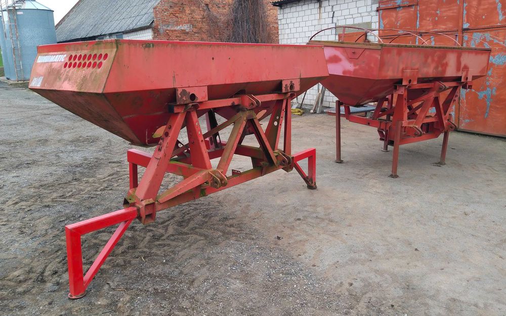 Przedni zbiornik nawóz siewnik fronttank strip till Kverneland Accord