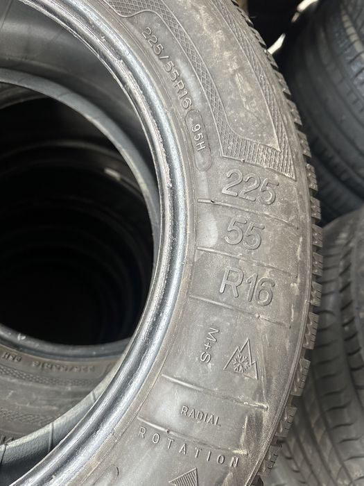 225/55r16 kleber zima ladna para