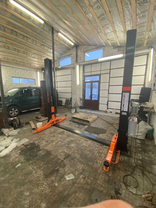 Підйомник двостійковий