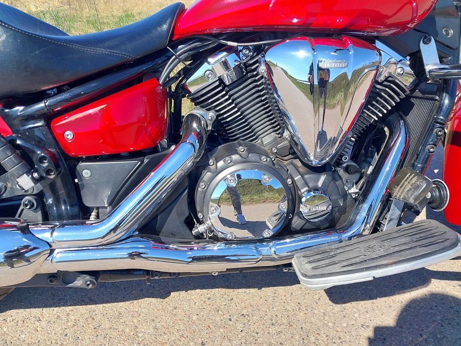 Super motocykl Yamaha XVS 1300
