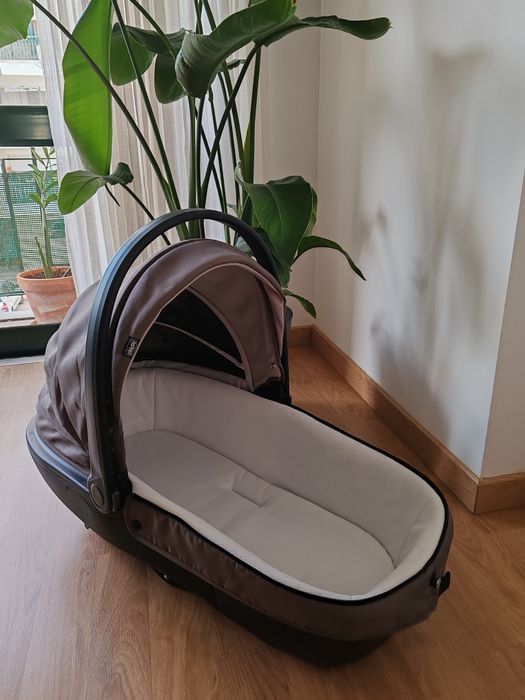 Alcofa Chicco Living Smart / Trio Living Smart – Excelente estado