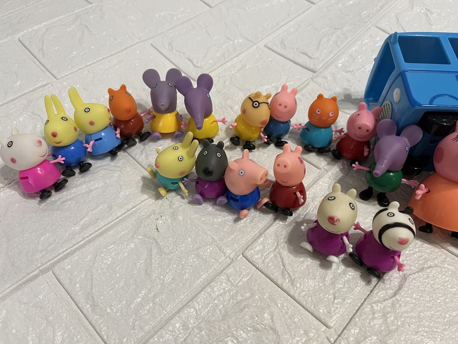 Пеппа Автобус фігурки пеппа