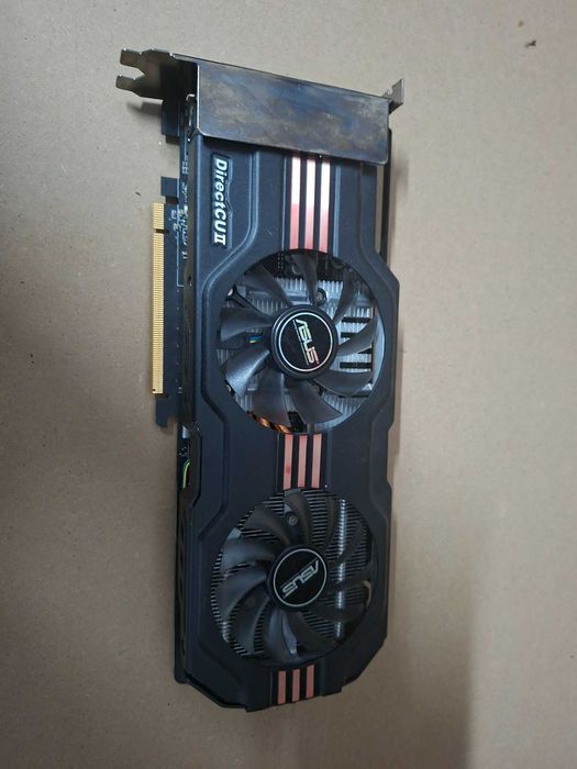 Karta grsficzna asus