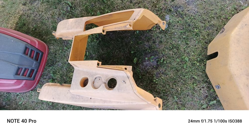 Kosiarka traktorek Stiga villa#park#e11#e9#czesci#maska#obudowa#piasta