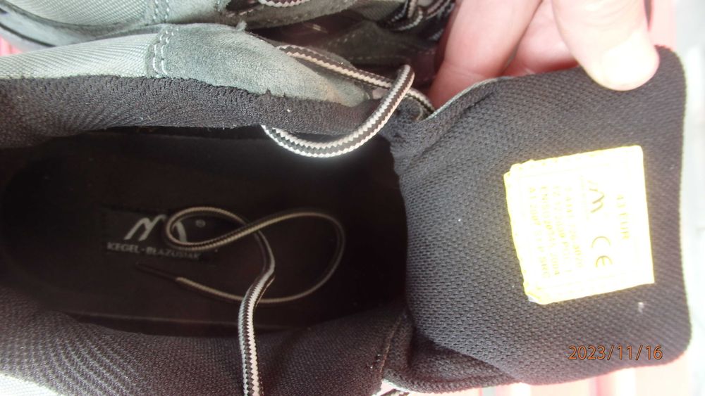 Buty męskie rozmiar 43