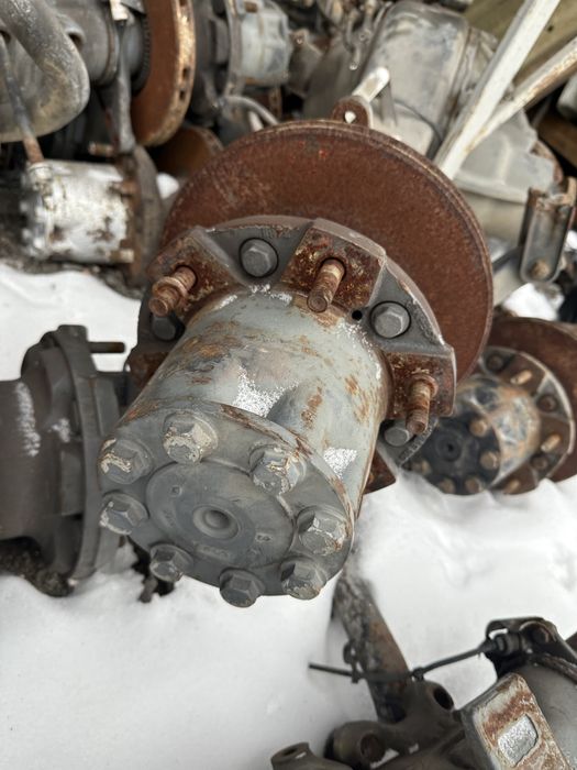 Мост, ступіца, полуось Mercedes Vario