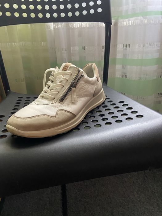 Шкіряні жіночі кросівки кеди ecco flexure runner 39 розмір